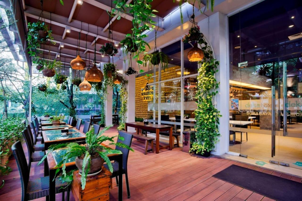 Deka Hotel Surabaya Hr Muhammad Exterior foto